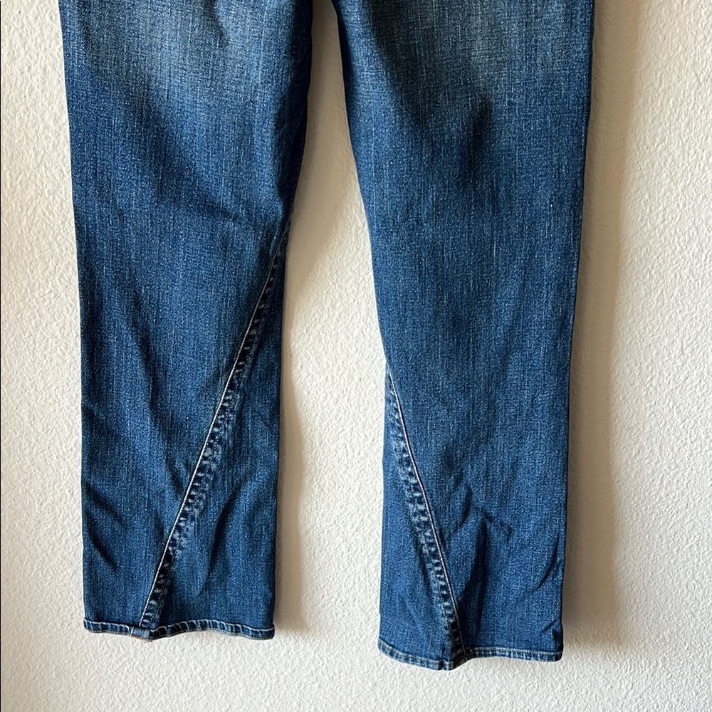 True Religion Classic Blue Denim Jeans - Picture 4 of 6